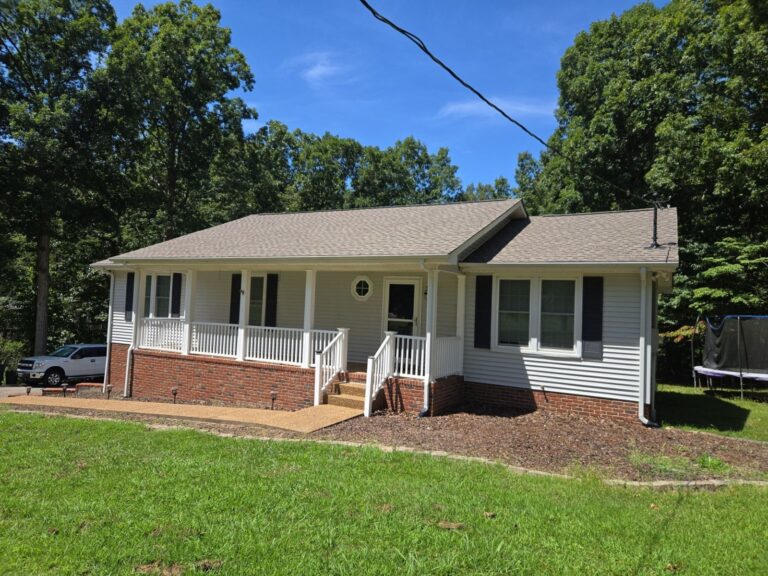 A re-roofed home in White Bluff